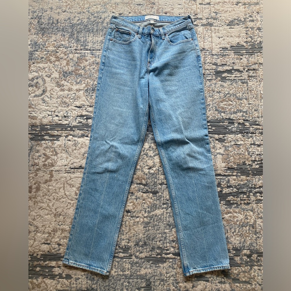Abercrombie & Fitch Mid Rise Blue Jeans